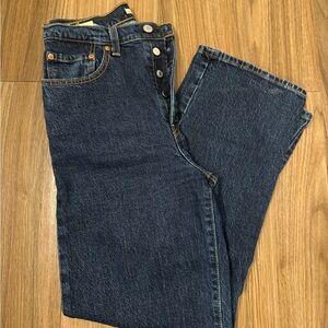 Dark blue Levi Jeans